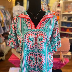 Green abstract collard v neck blouse