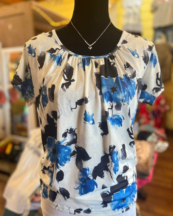 Blue Round Neck printed top