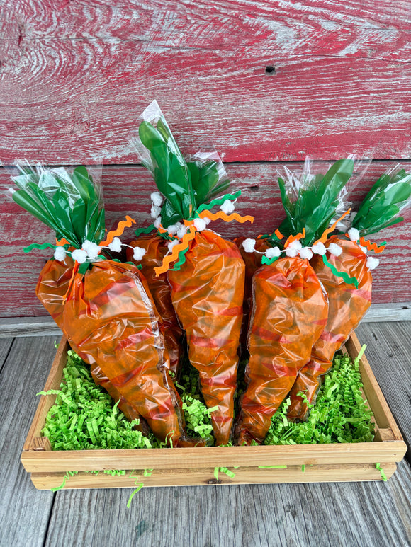 5 oz Carrot Pecan Cone