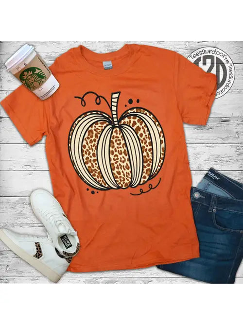 Sassy Leopard Pumpkin On Orange T-Shirt