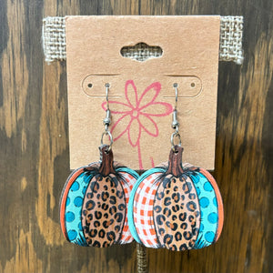 TPJ wood leopard pumpkin earrings
